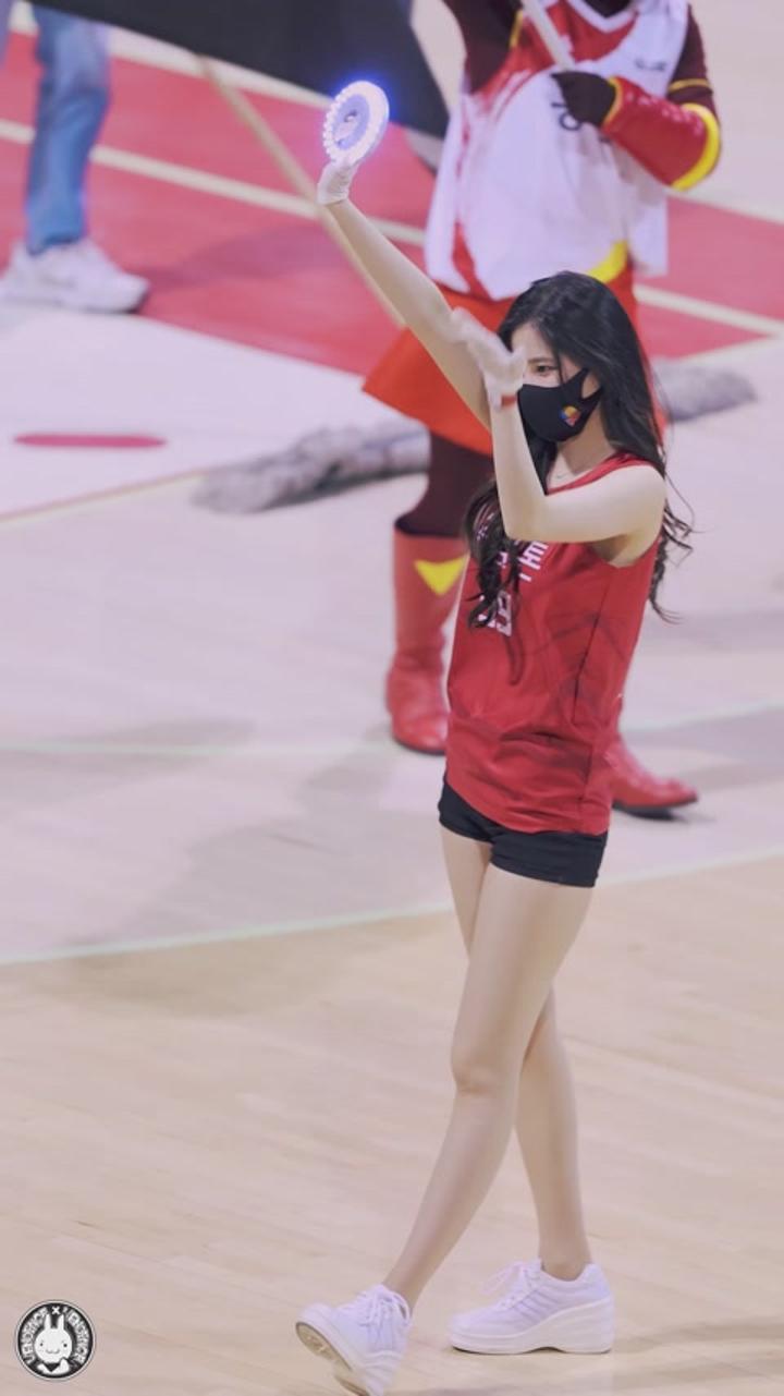 210311 치어리더 김해리 직캠 (1) 비디오 썸네일 이미지