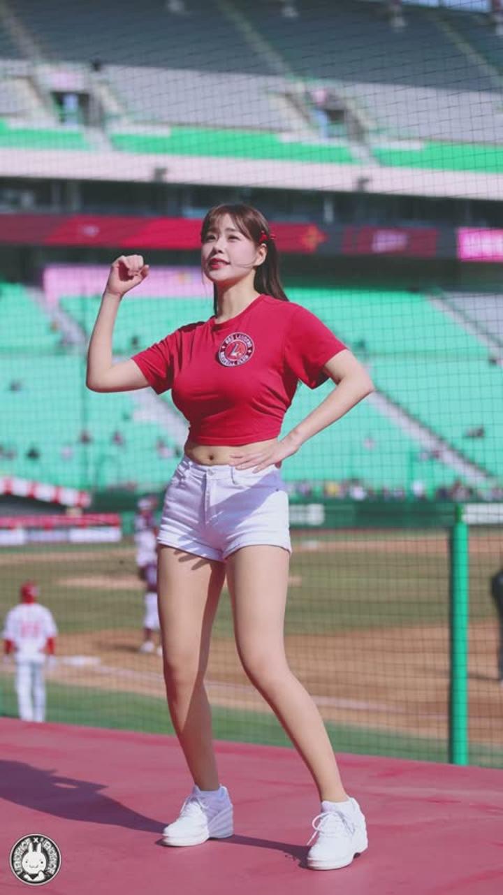 240315 치어리더 김도아 직캠 (4) 비디오 썸네일 이미지