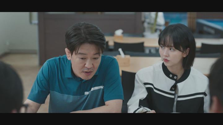 굿보이.E04.250608.x265.720p.AMZN.WEB-DL-MrHulk 비디오 썸네일 이미지