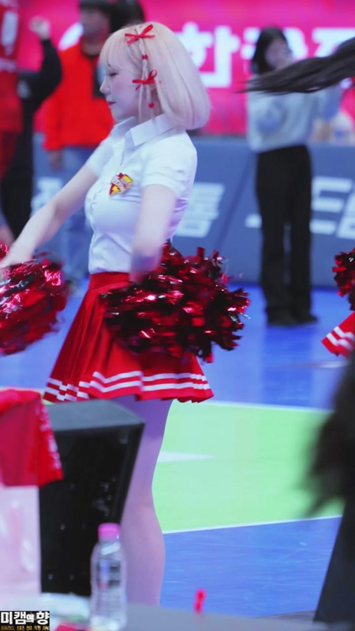 231213 치어리더 박성은 직캠 비디오 썸네일 이미지