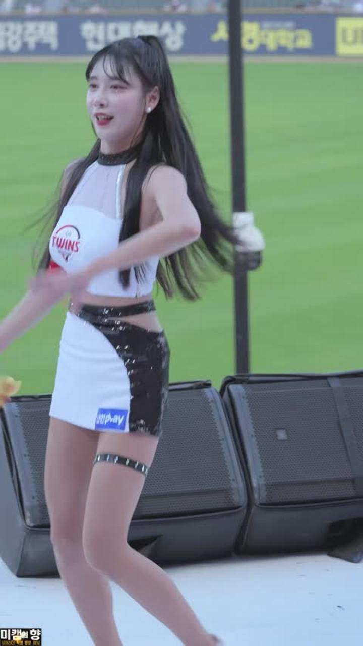 230511 치어리더 원민주 직캠 (2) 비디오 썸네일 이미지