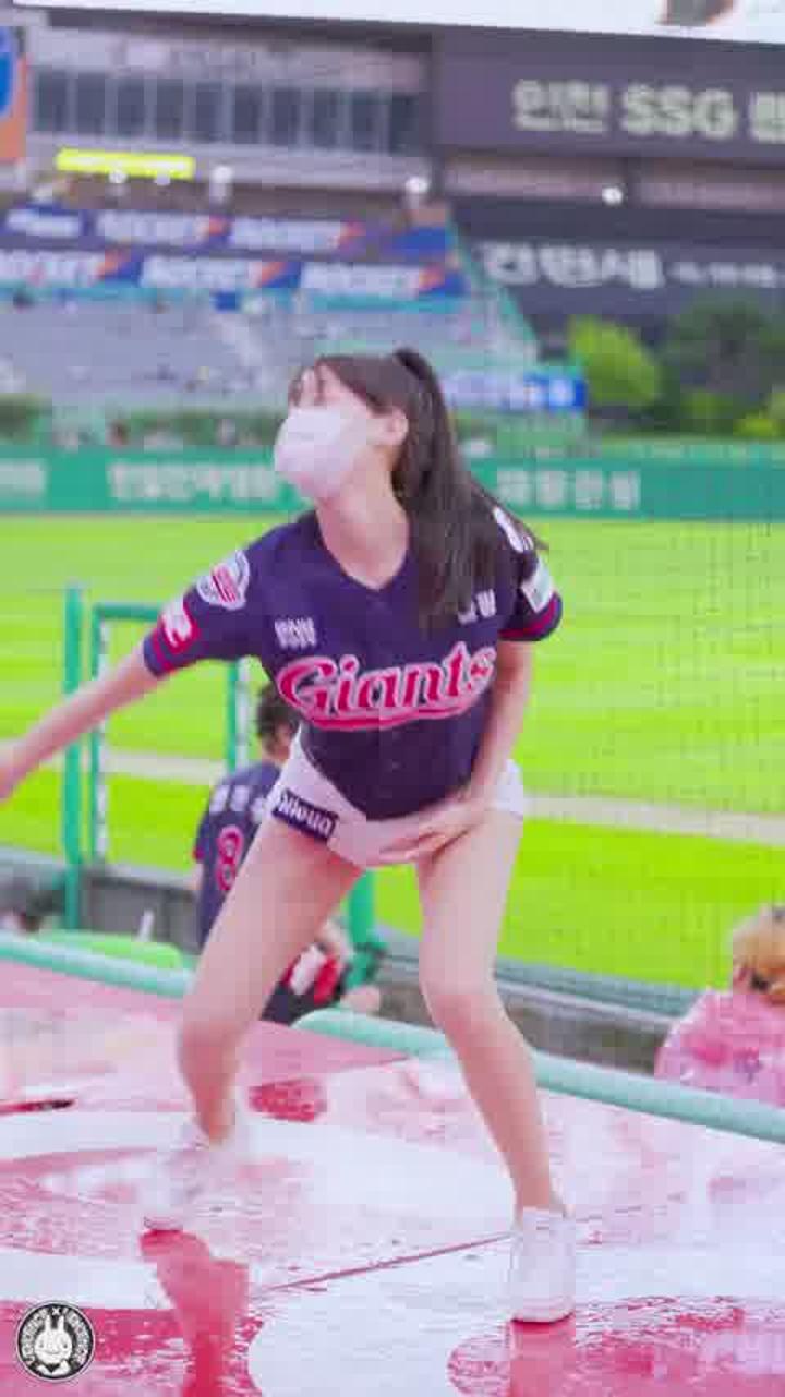 210704 치어리더 안지현 직캠 (1) 비디오 썸네일 이미지