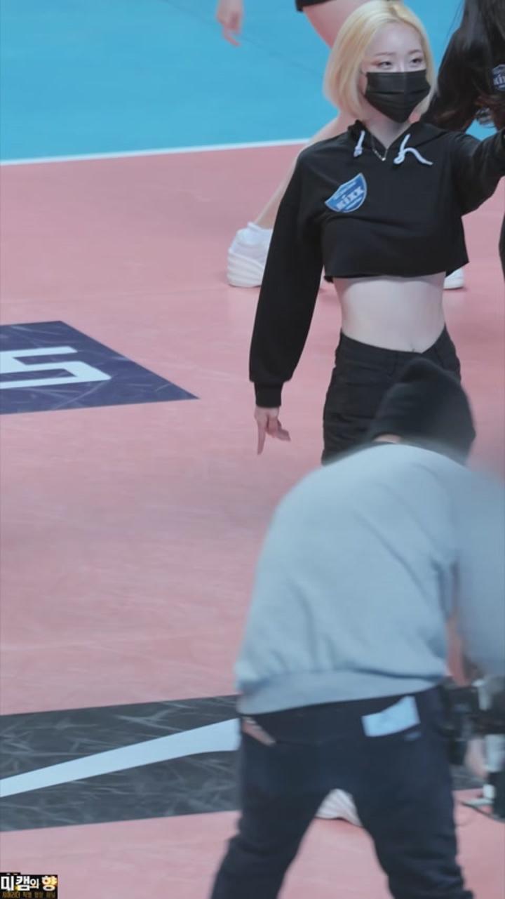221123 치어리더 서현숙 직캠 비디오 썸네일 이미지
