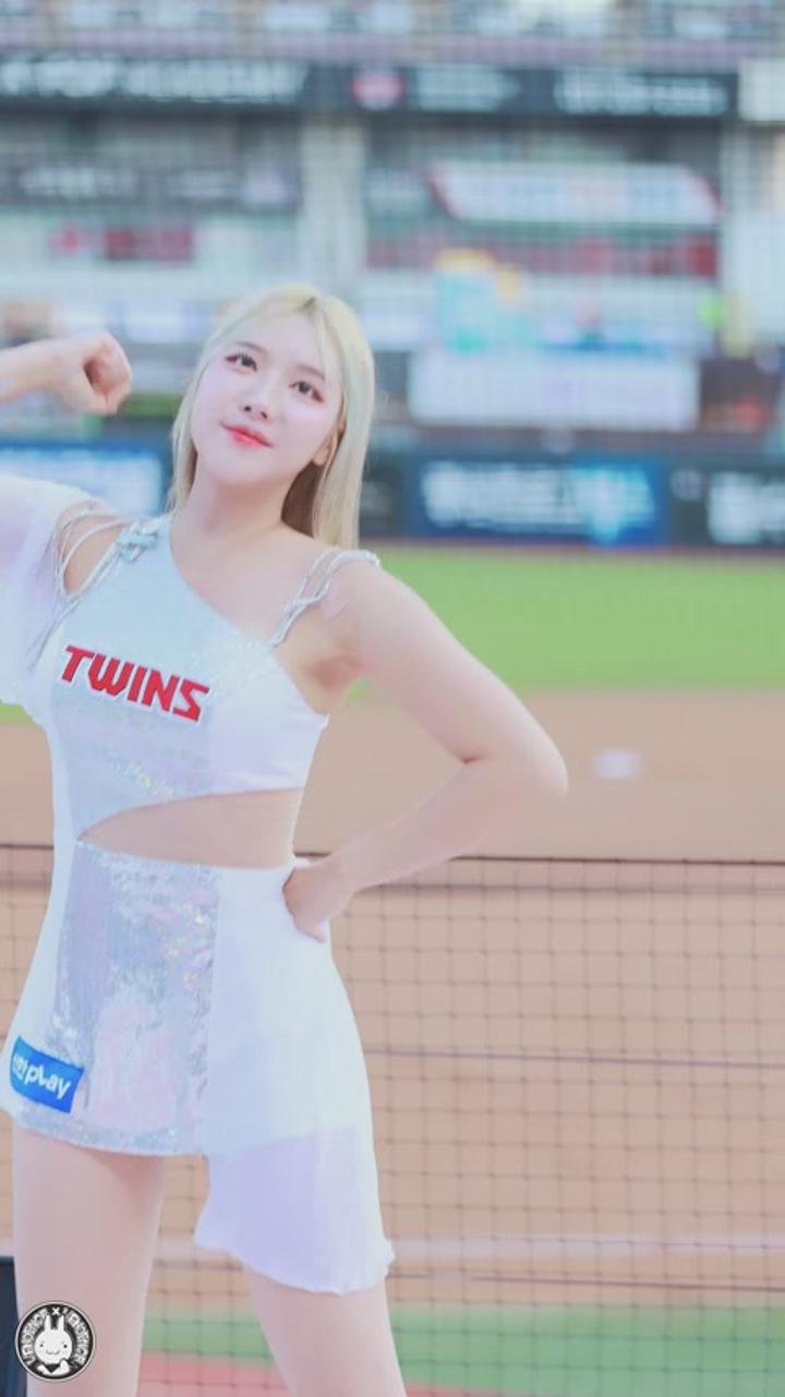 230725 치어리더 이진 직캠 (1) 비디오 썸네일 이미지