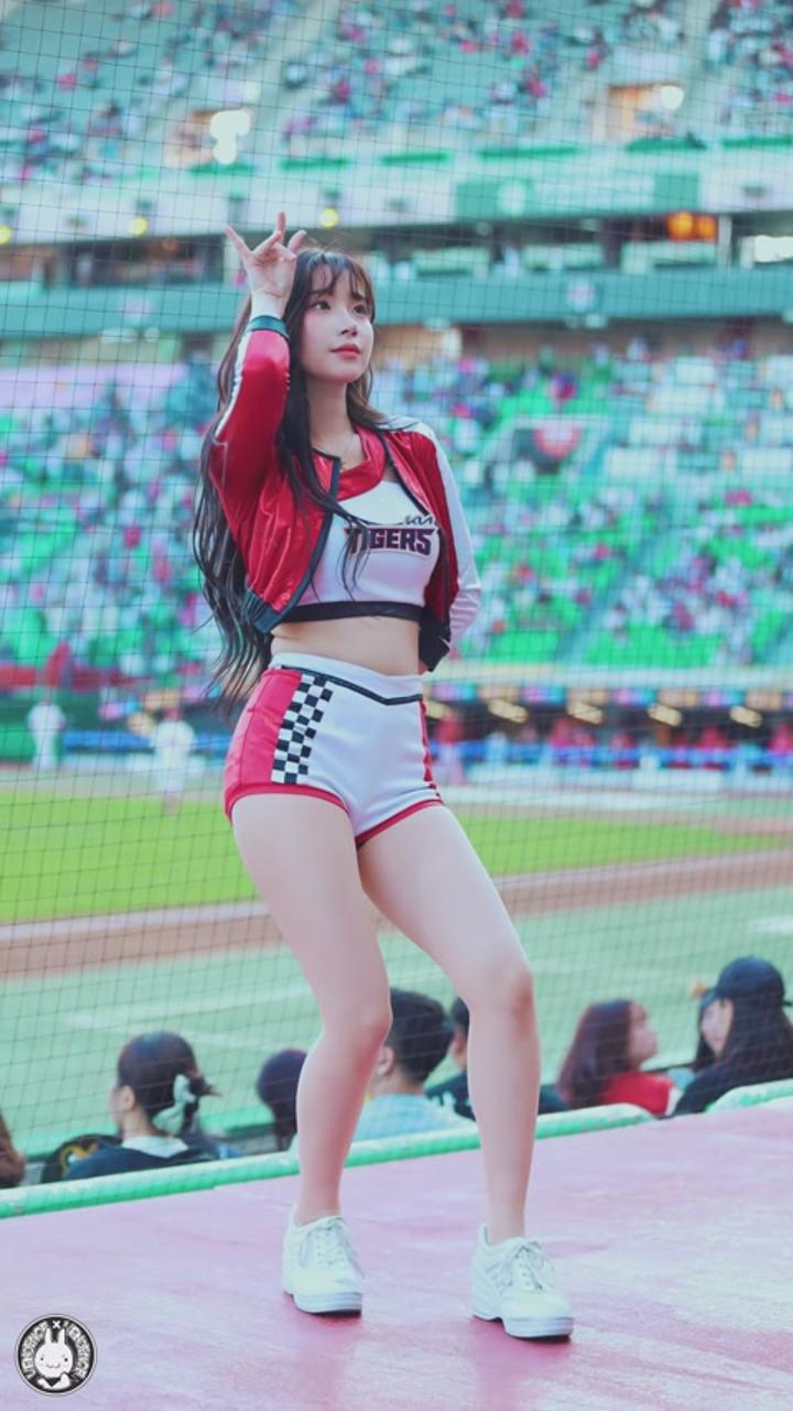 240613 치어리더 이주은 직캠 (4) 비디오 썸네일 이미지
