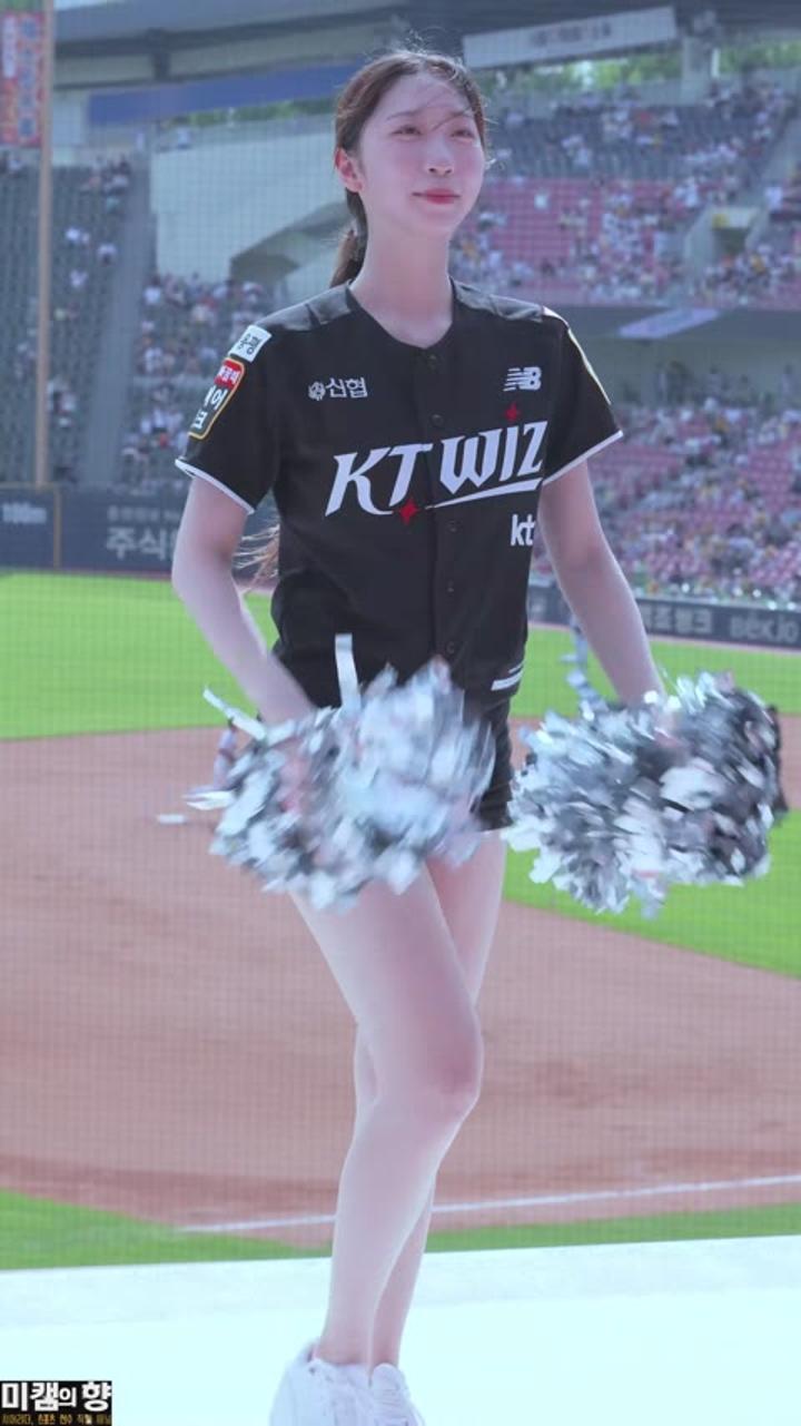 240623 치어리더 장유진 직캠 (4) 비디오 썸네일 이미지
