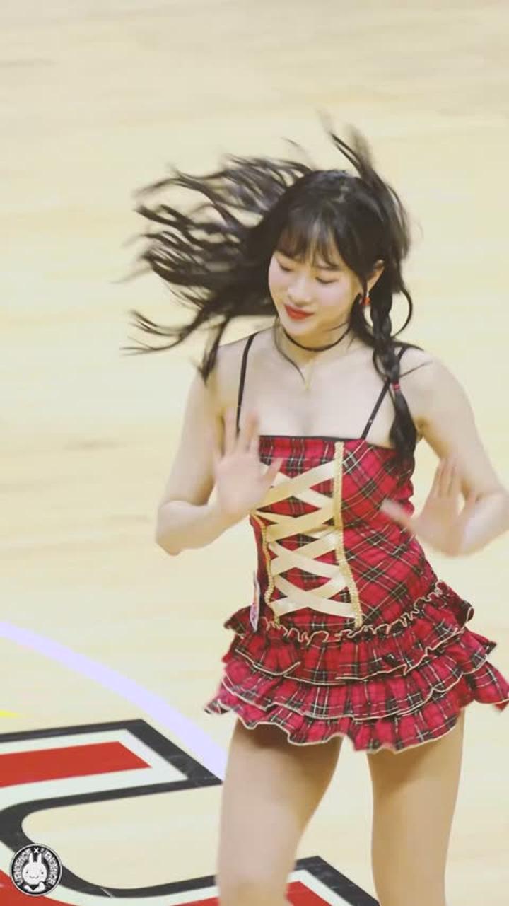 191201 치어리더 김한나 직캠 (1) 비디오 썸네일 이미지
