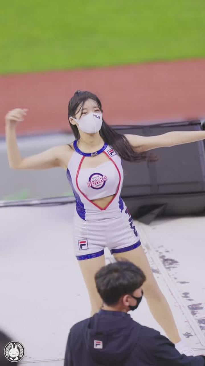 210526 치어리더 고가빈 직캠 비디오 썸네일 이미지