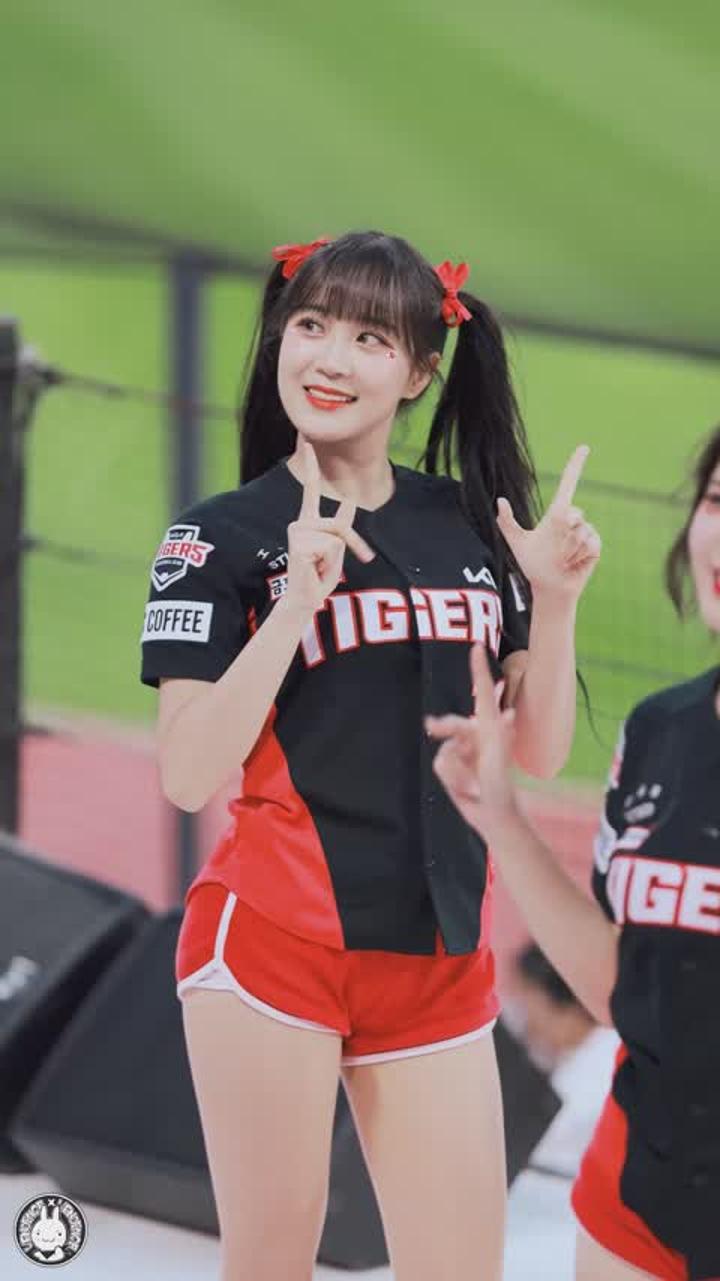 231004 치어리더 변하율 직캠 (1) 비디오 썸네일 이미지