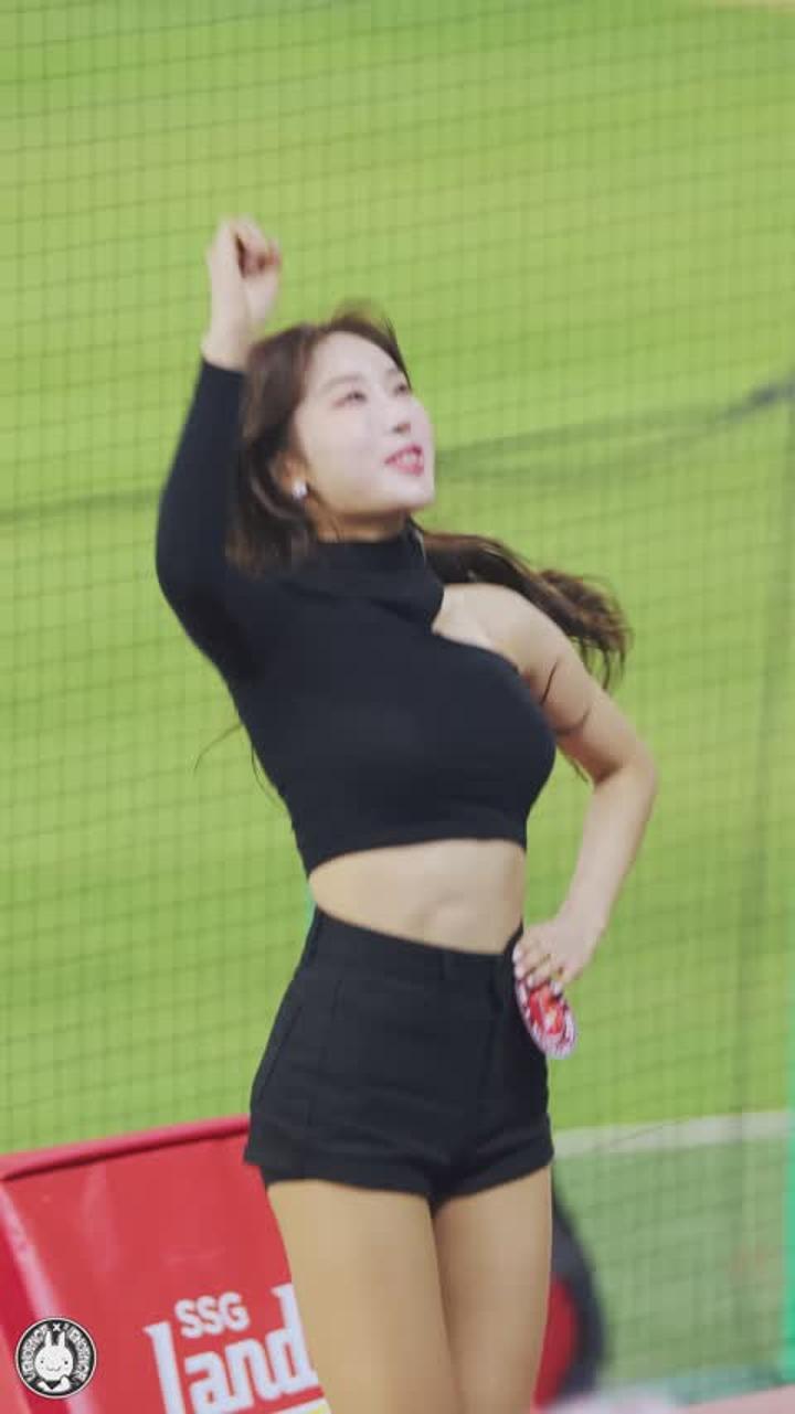 240403 치어리더 이리안 직캠 (3) 비디오 썸네일 이미지