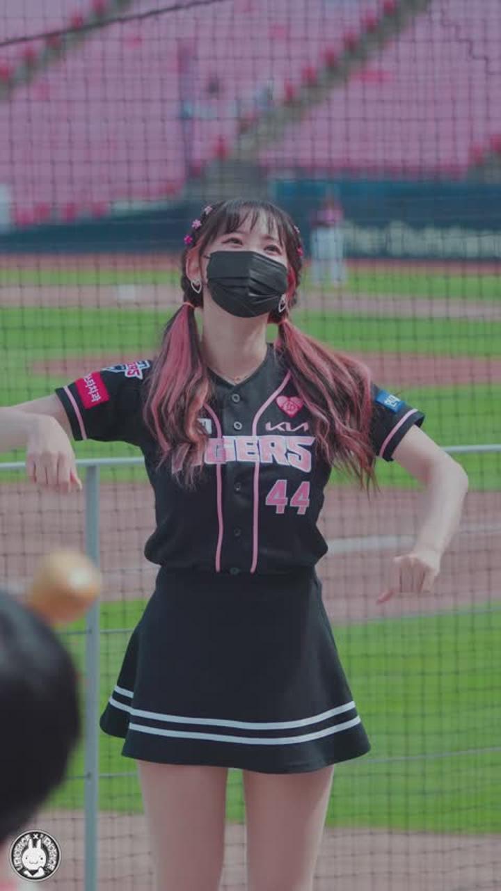 210912 치어리더 김한나 직캠 (2) 비디오 썸네일 이미지