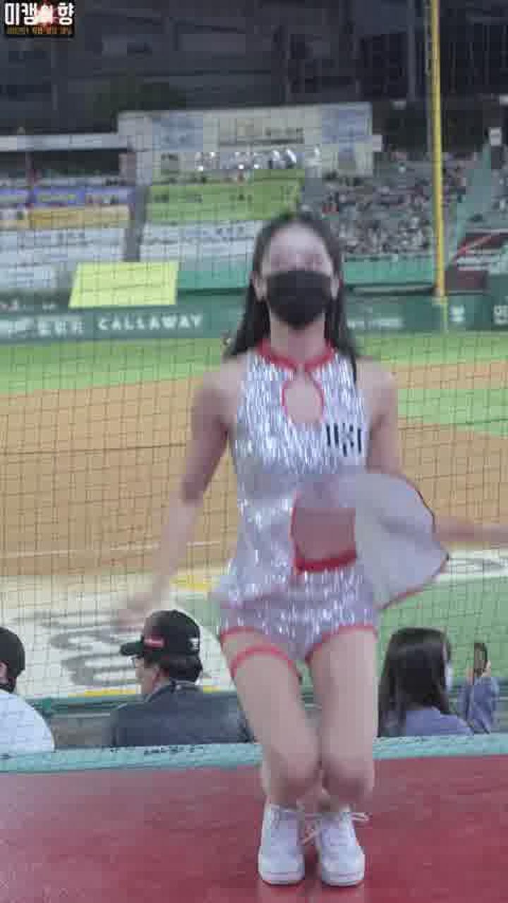 220920 치어리더 신세희 직캠 (2) 비디오 썸네일 이미지