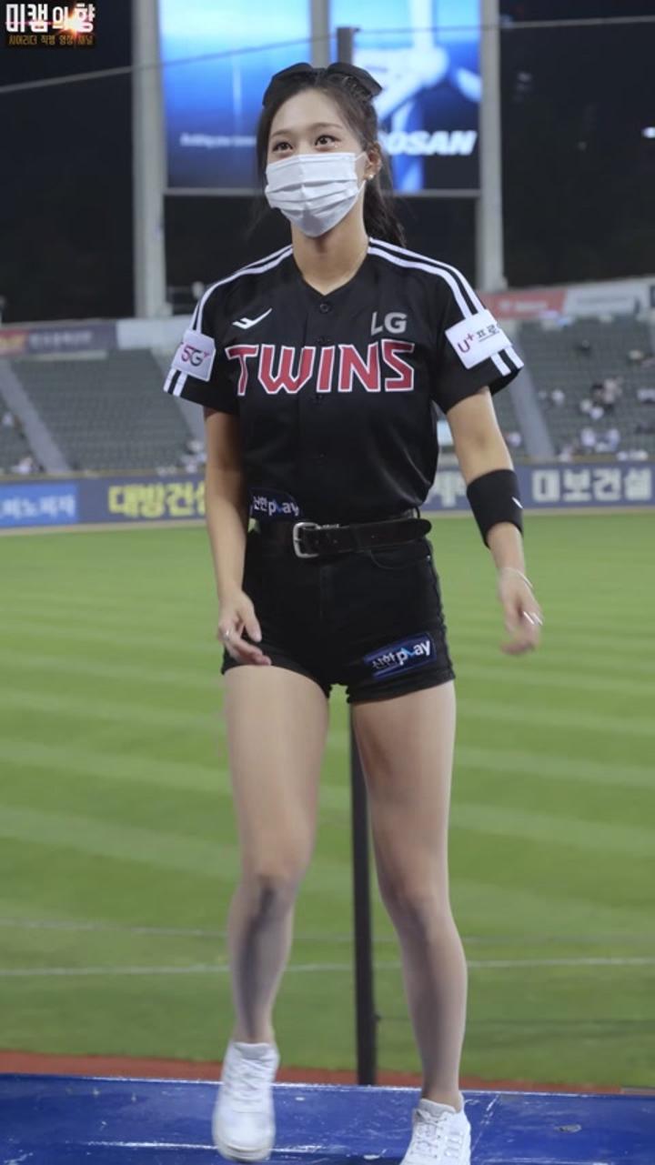 220914 치어리더 유세리 직캠 (2) 비디오 썸네일 이미지