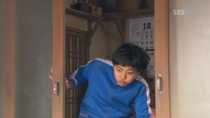 자이언트(GIANT).E01.720p.HDTV.x264-AREA11 비디오 썸네일 이미지