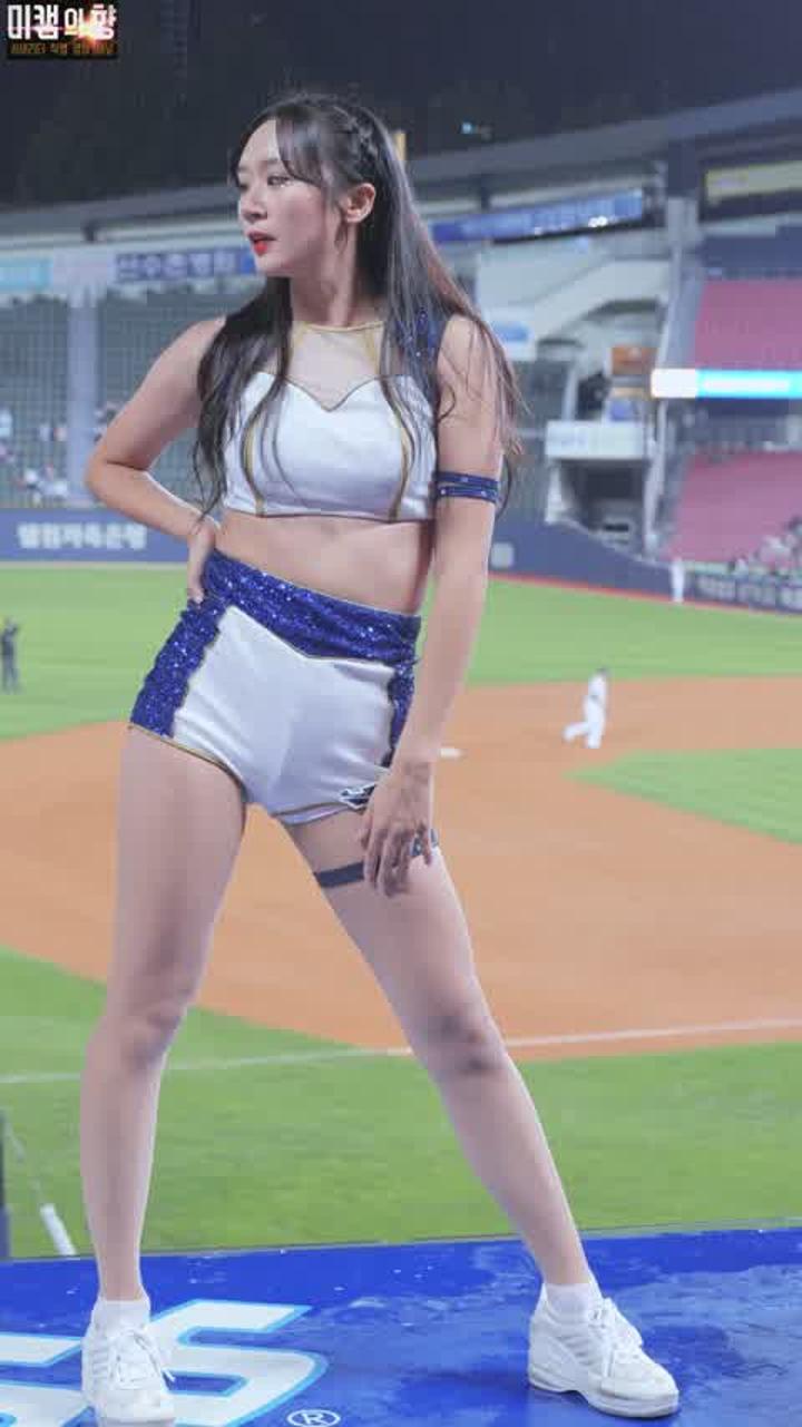 221006 치어리더 김가영 직캠 (3) 비디오 썸네일 이미지