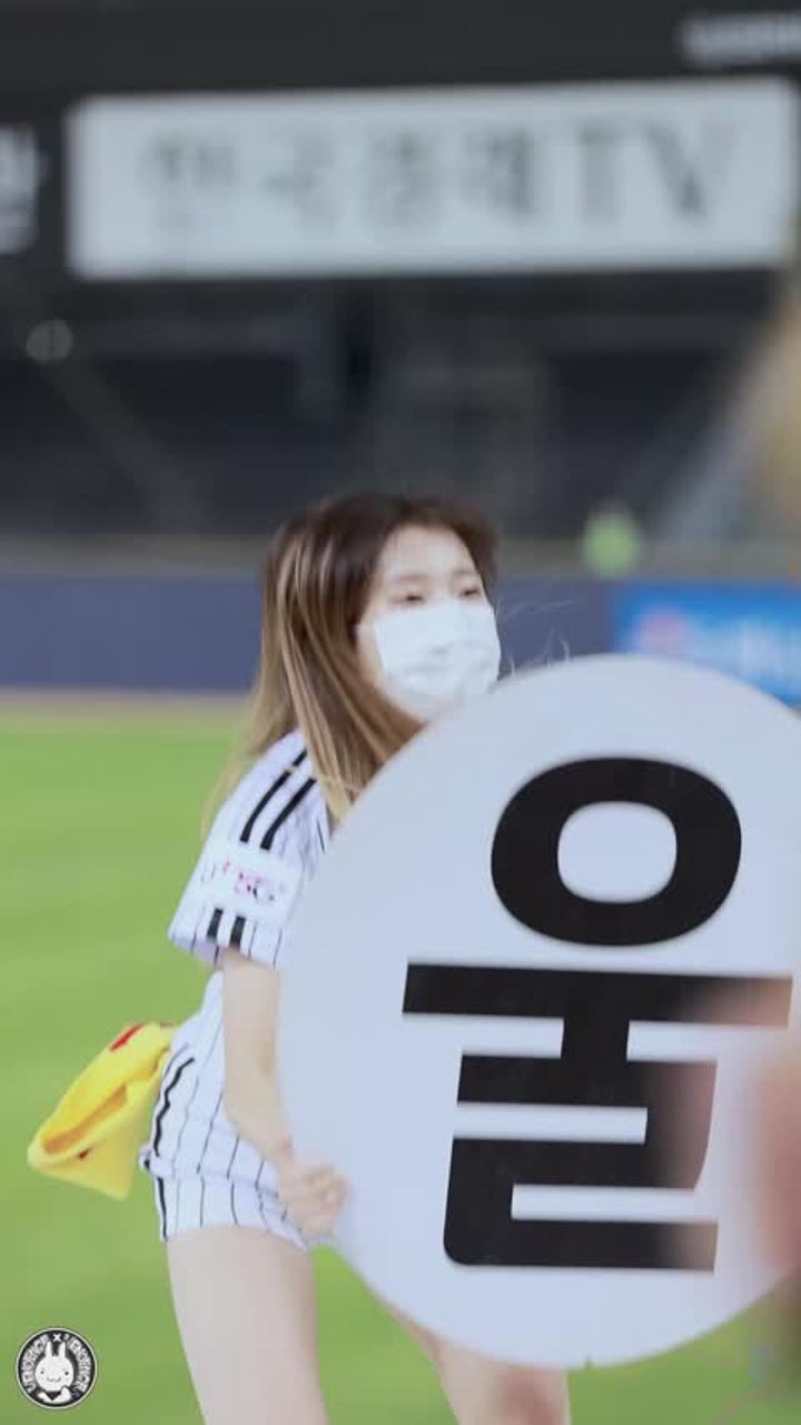 220510 치어리더 심송연 직캠 비디오 썸네일 이미지