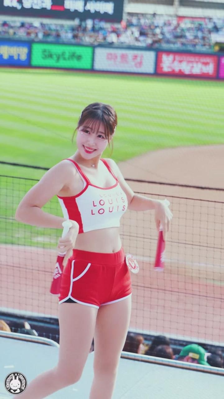 240922 치어리더 김도아 직캠 (4) 비디오 썸네일 이미지