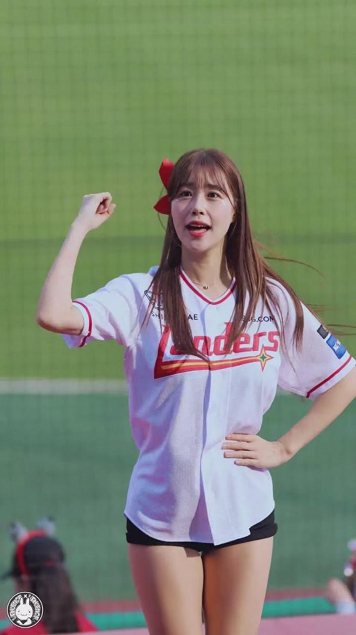 240410 치어리더 김도아 직캠 (6) 비디오 썸네일 이미지