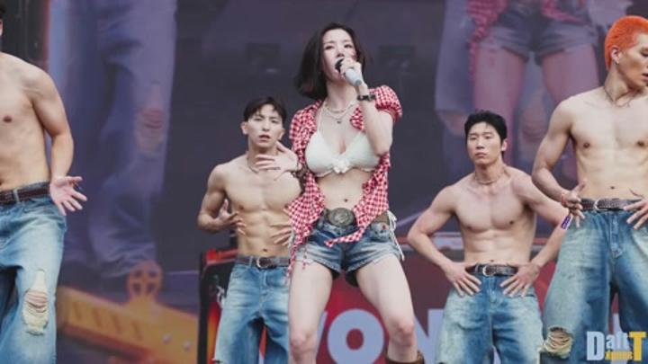 250706 권은비 KWONEUNBI Hello Stranger 4K 60P 직캠 워터밤 by DaftTaengk 비디오 썸네일 이미지