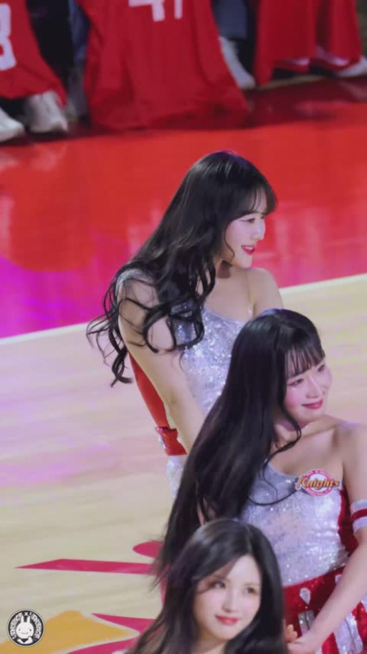 240228 치어리더 황지빈 직캠 (1) 비디오 썸네일 이미지