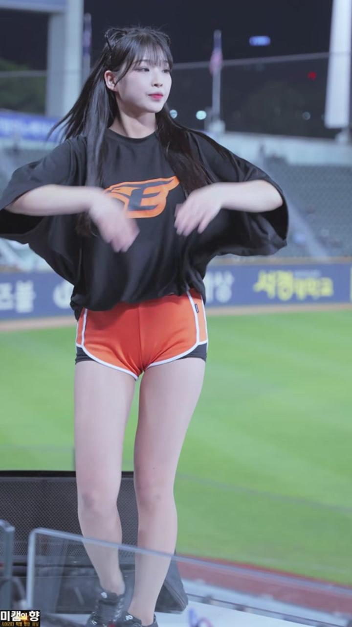 230502 치어리더 최석화 직캠 (3) 비디오 썸네일 이미지