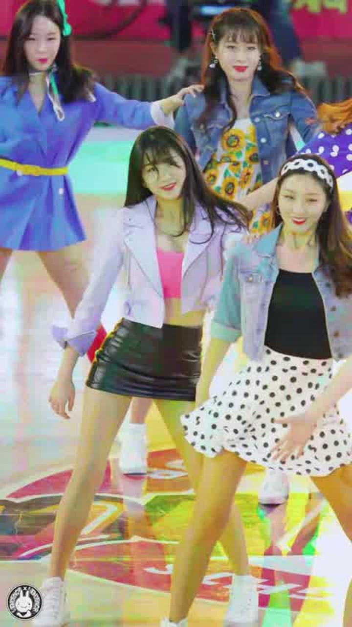 181218 치어리더 안지현 직캠 (1) 비디오 썸네일 이미지