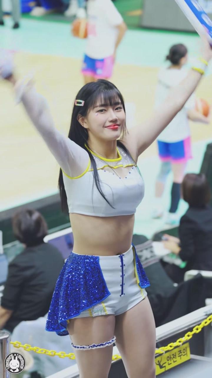 240115 치어리더 조다정 직캠 비디오 썸네일 이미지