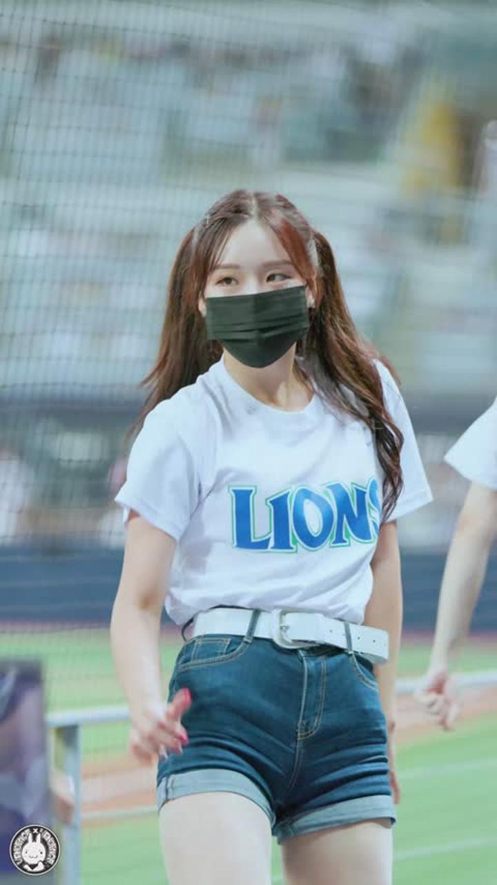 220723 치어리더 최홍라 직캠 (3) 비디오 썸네일 이미지