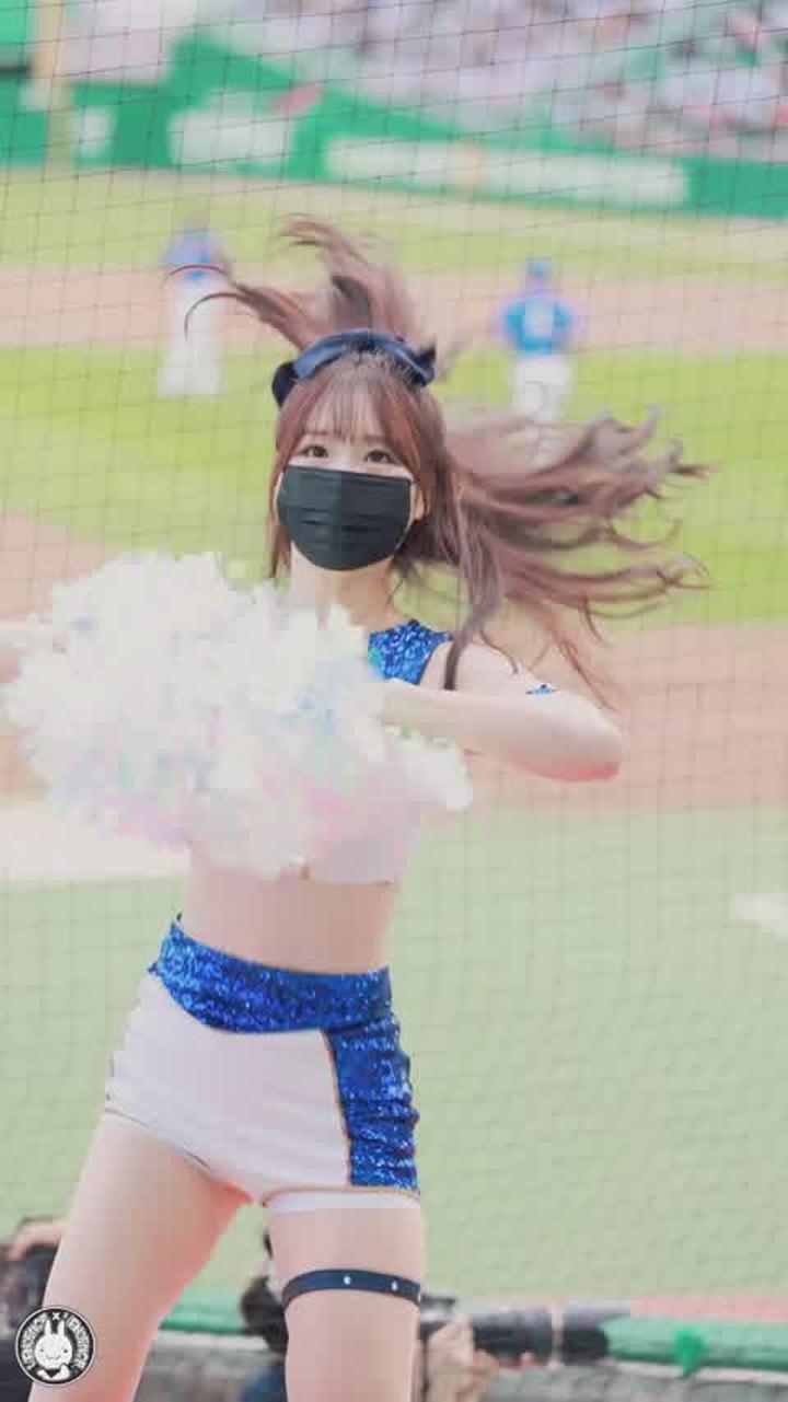220805 치어리더 최홍라 직캠 (4) 비디오 썸네일 이미지