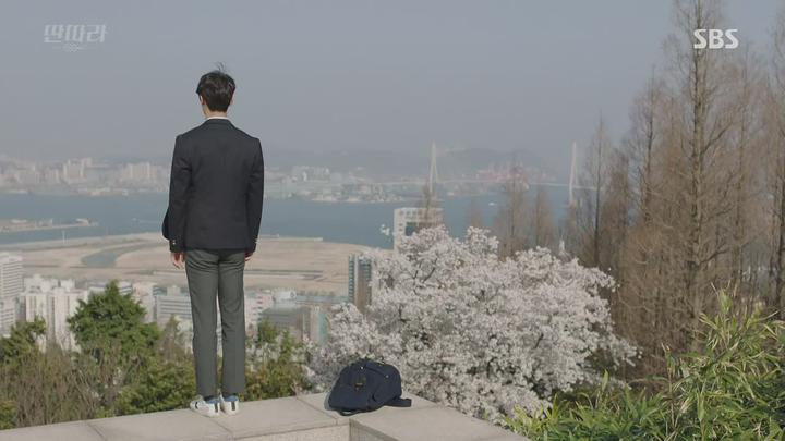 딴따라.E02.720p.HDTV.x264.AAC-SODiHD 비디오 썸네일 이미지