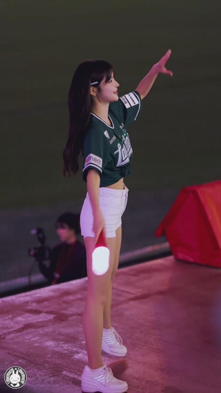 240419 치어리더 유보영 직캠 (2) 비디오 썸네일 이미지
