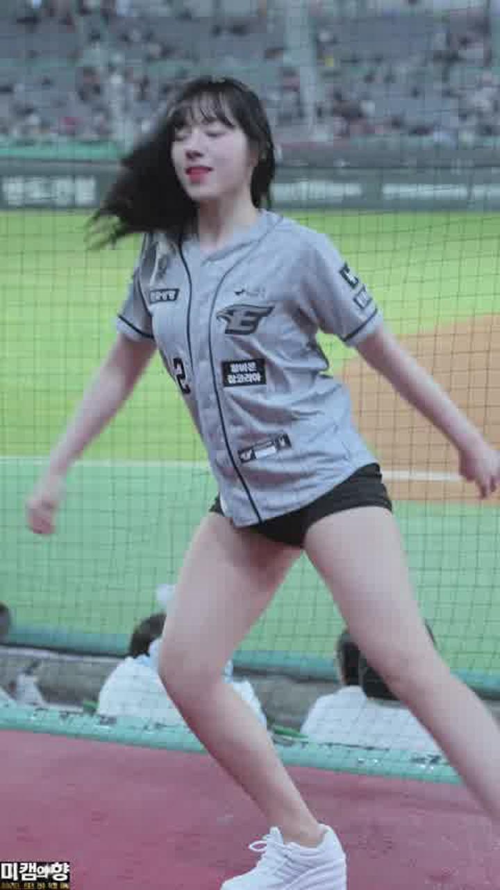 240326 치어리더 하지원 직캠 (3) 비디오 썸네일 이미지
