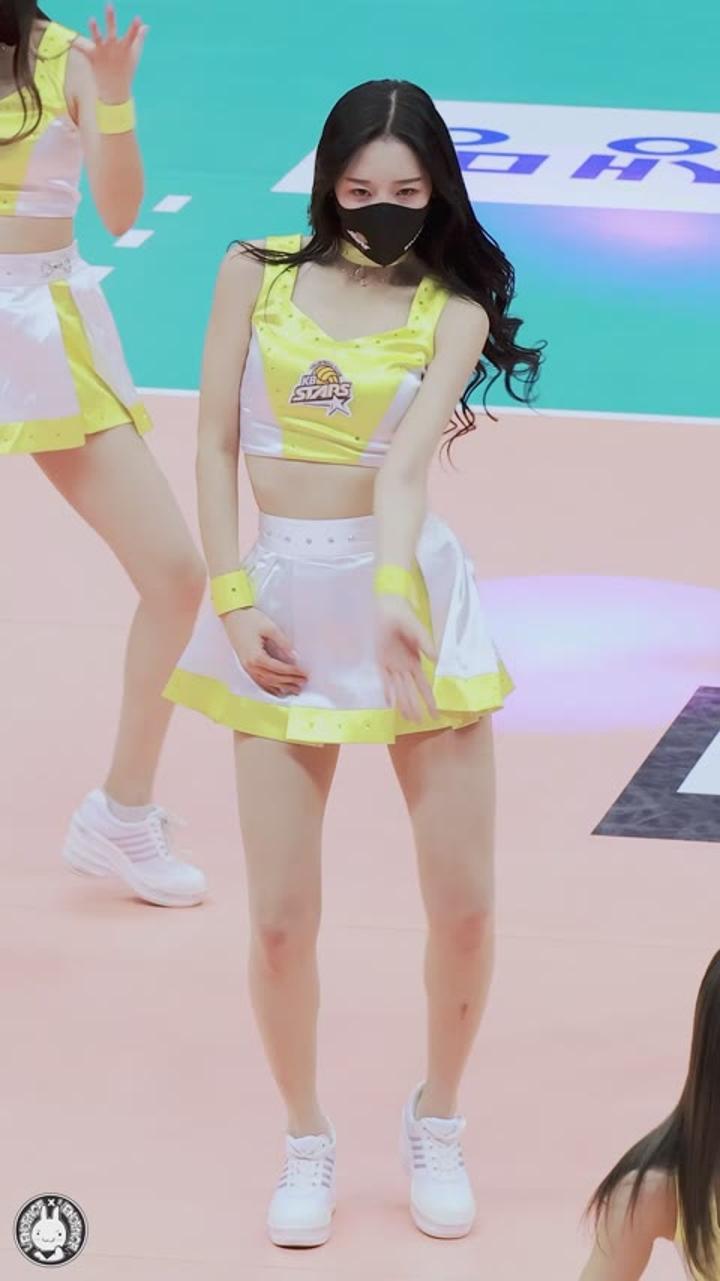 211111 치어리더 안이랑 직캠 (2) 비디오 썸네일 이미지