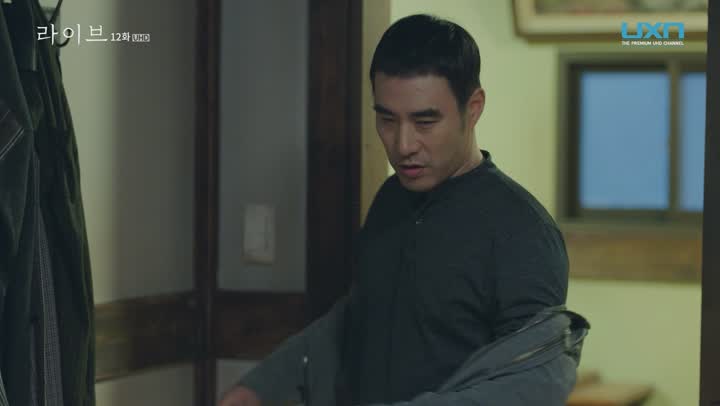 [UXN] 라이브.E12.UHDTV.60fps.x265.AAC.1080p-Once 비디오 썸네일 이미지