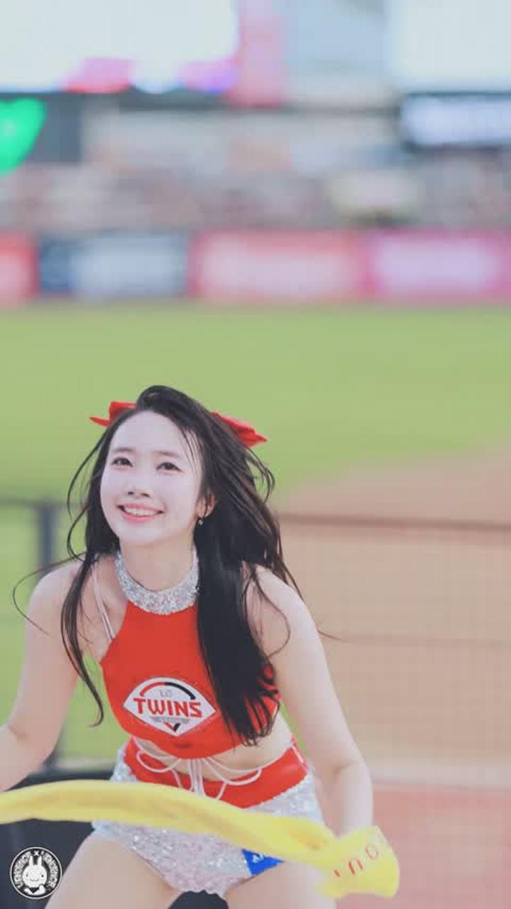 230727 치어리더 오윤솔 직캠 (4) 비디오 썸네일 이미지