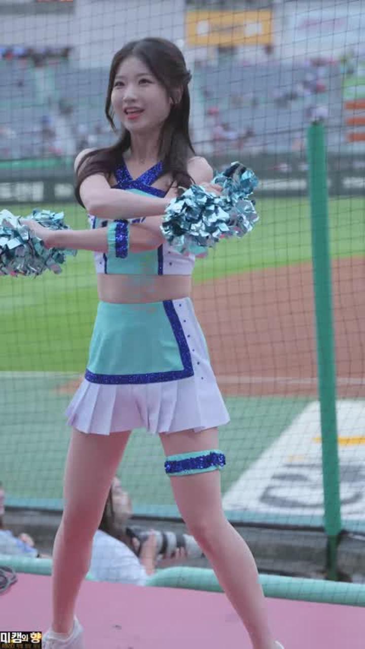 230530 치어리더 고정현 직캠 (2) 비디오 썸네일 이미지
