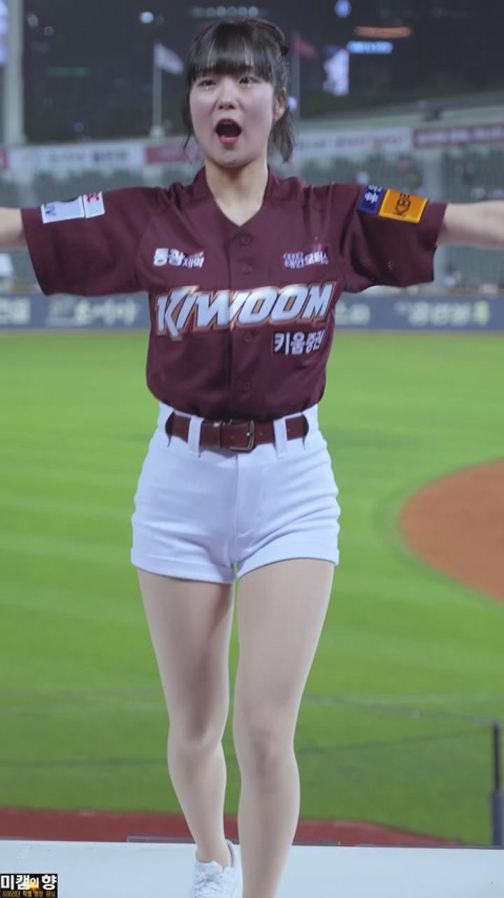 230509 치어리더 박슬비 직캠 (4) 비디오 썸네일 이미지