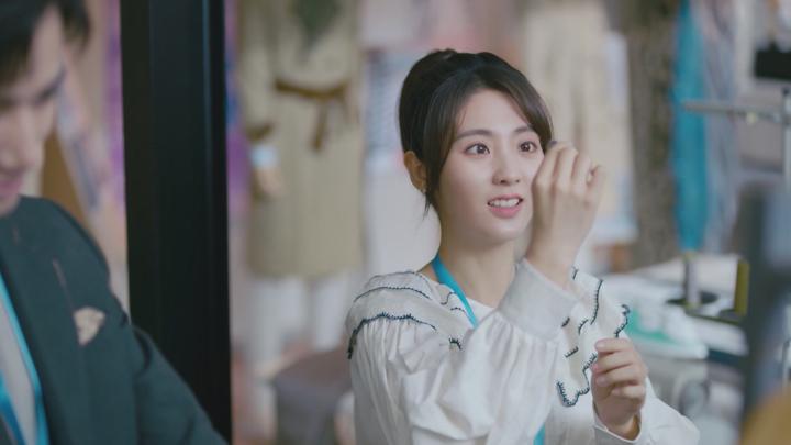[중드]눈 떠 보니 꽃미남 품속[화계기 1화] 비디오 썸네일 이미지