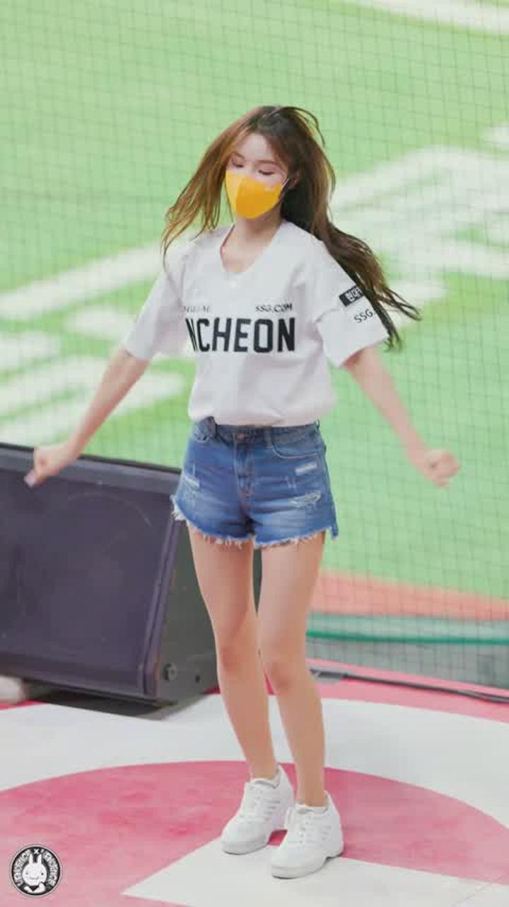 210602 치어리더 유보영 직캠 (2) 비디오 썸네일 이미지