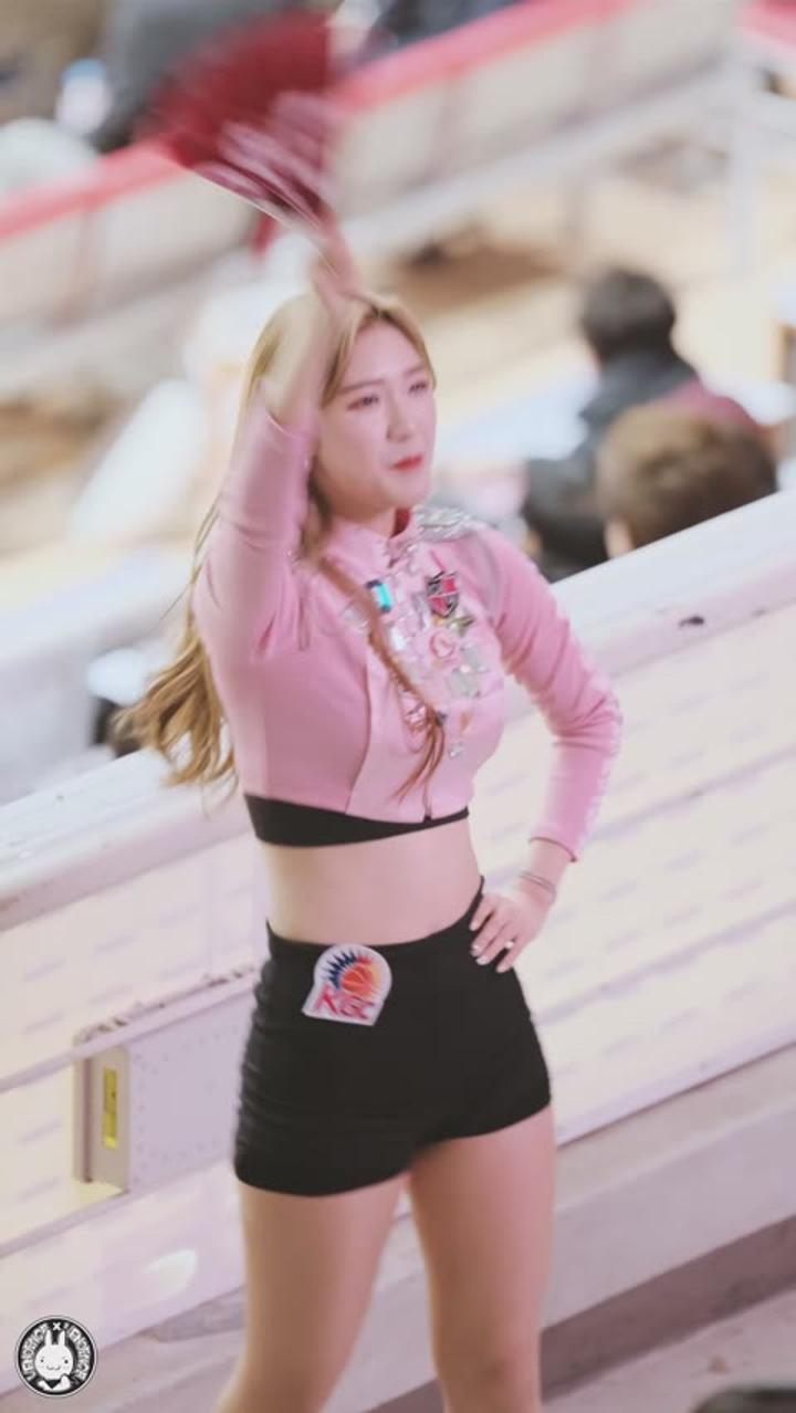 200107 치어리더 김수진 직캠 (1) 비디오 썸네일 이미지
