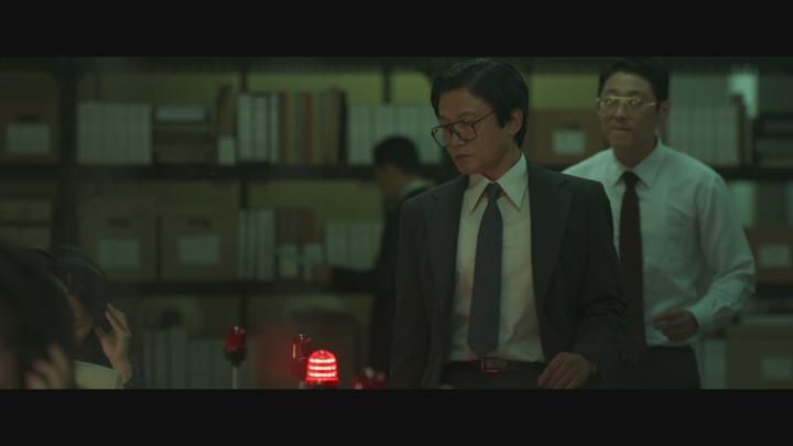 [천사] 헌트.이정재 정우성.2022.2160p.NF.WEB-DL.DDP5.1.HEVC-SKYWORTHGLOBE 비디오 썸네일 이미지