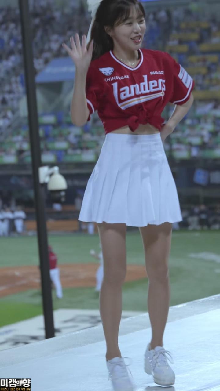 240523 치어리더 이주희 직캠 비디오 썸네일 이미지