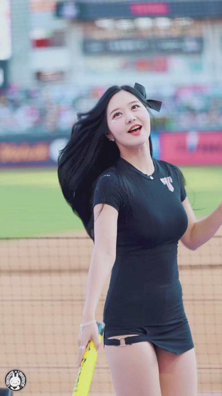 240616 치어리더 유세리 직캠 (4) 비디오 썸네일 이미지