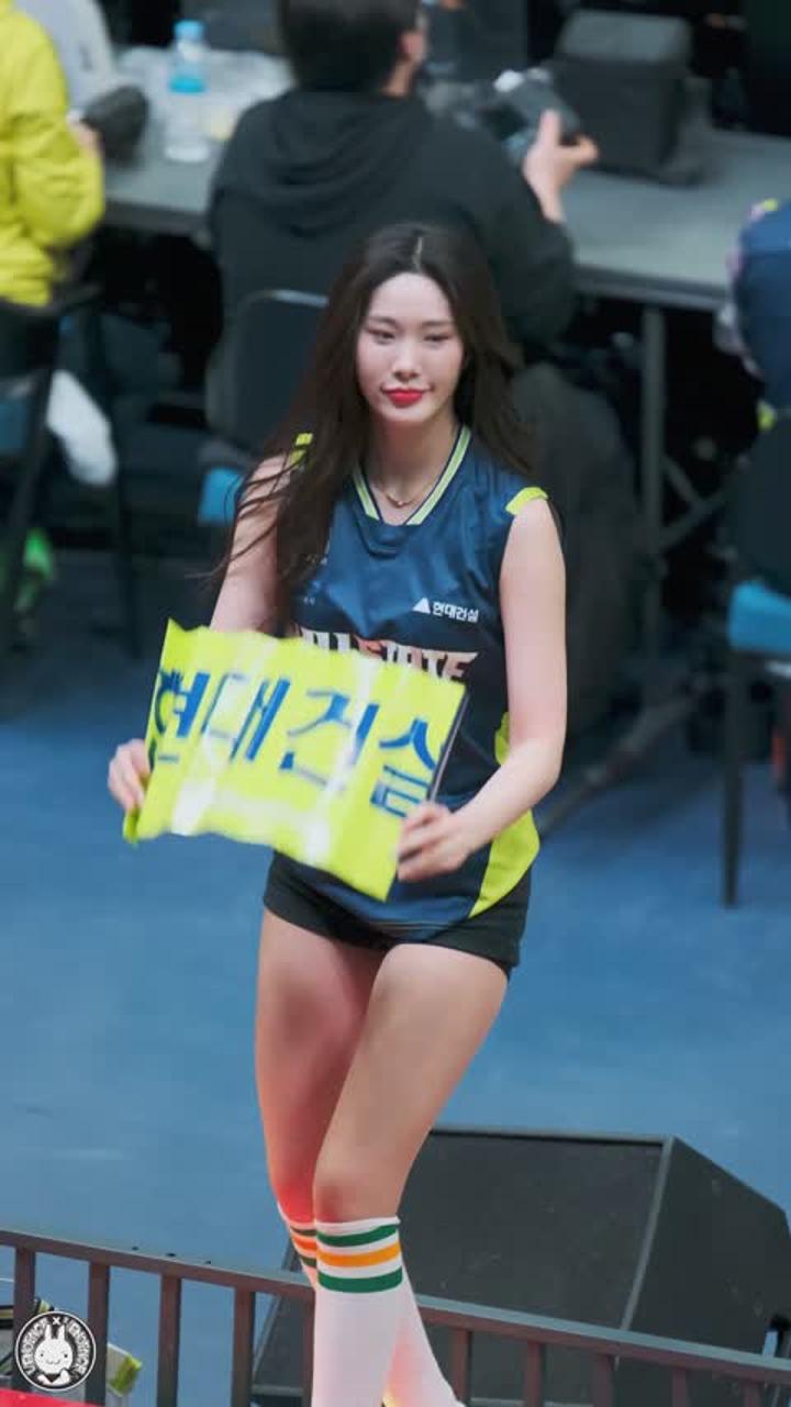 200215 치어리더 김현지 직캠 비디오 썸네일 이미지
