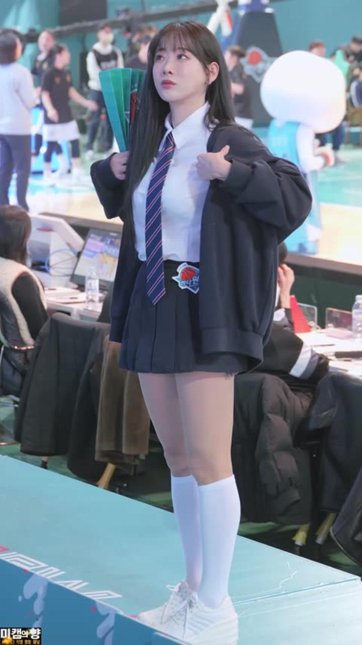 230215 치어리더 김한나 직캠 (1) 비디오 썸네일 이미지