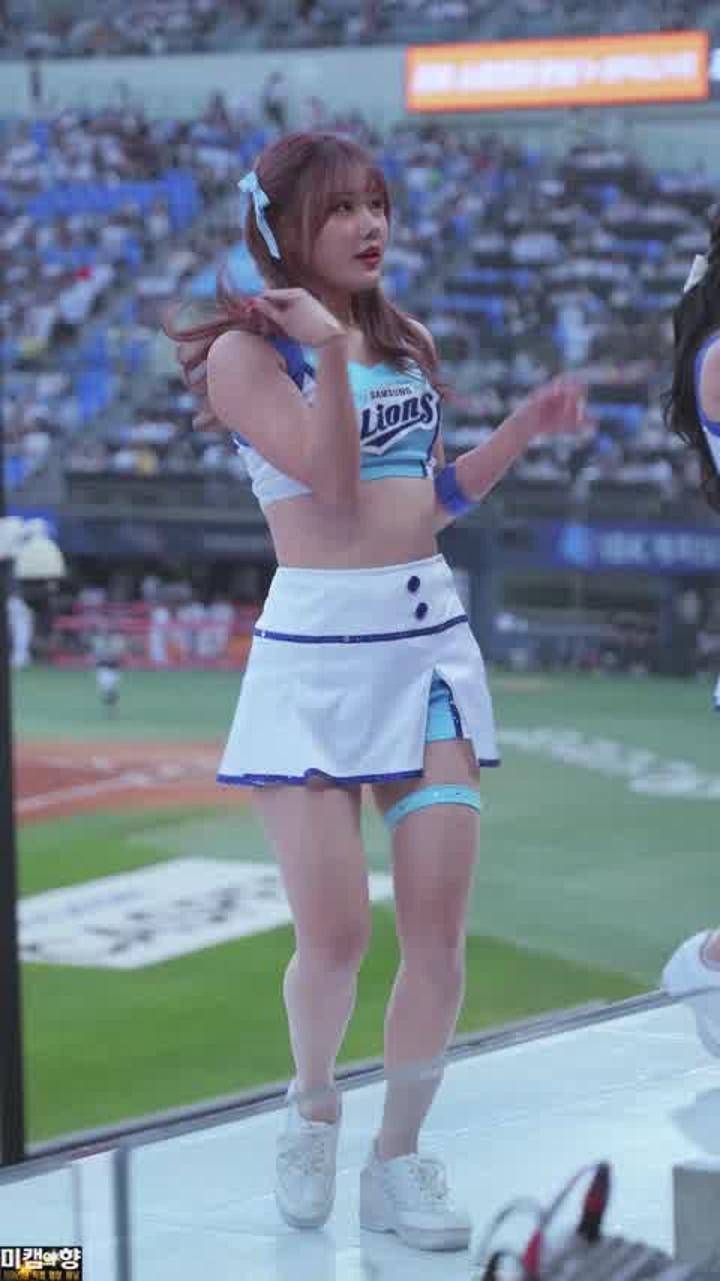 230525 치어리더 최홍라 직캠 (3) 비디오 썸네일 이미지