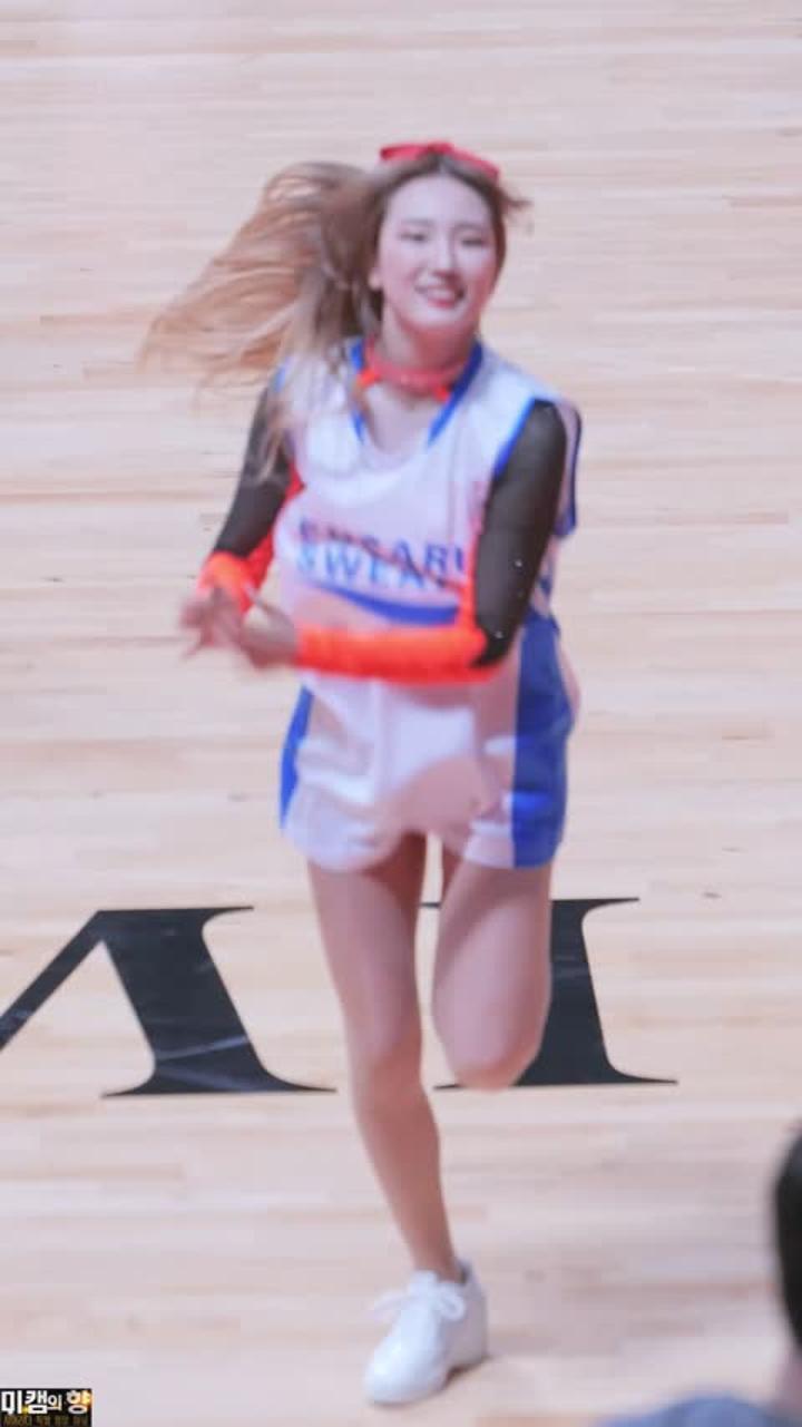 230311 치어리더 차예나 직캠 비디오 썸네일 이미지
