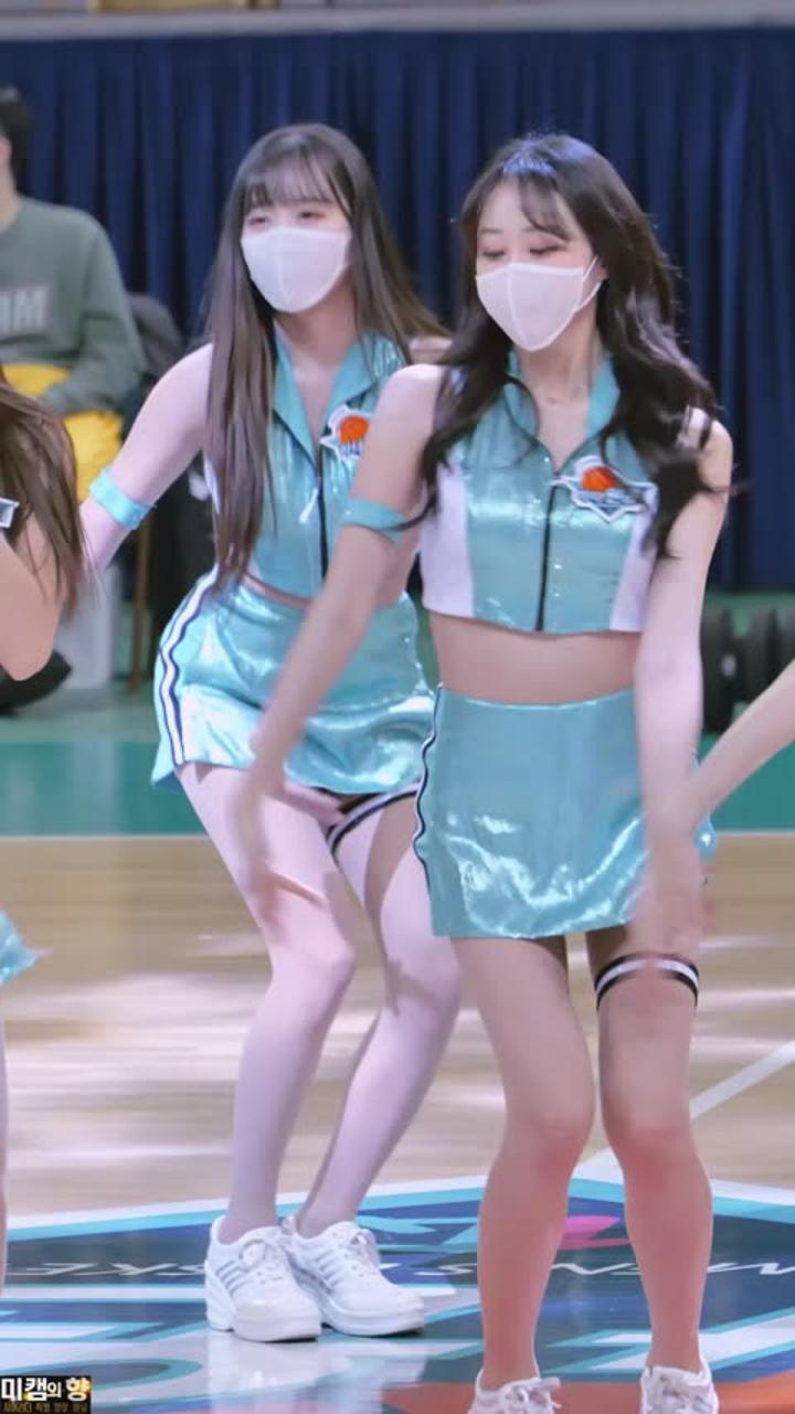 221217 치어리더 변하율 직캠 비디오 썸네일 이미지