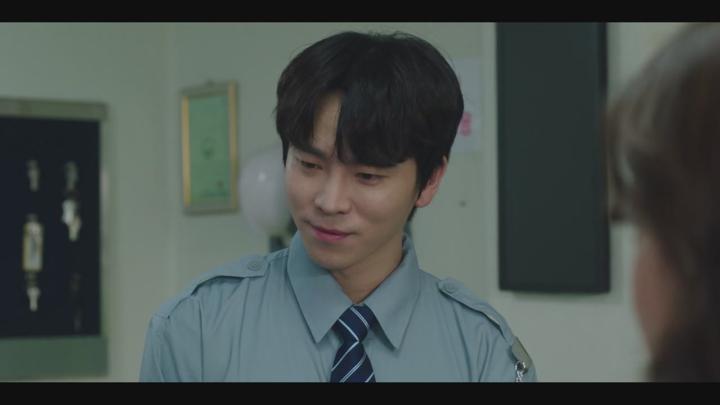 살롱 드 홈즈.E04.250624.x265.720p.IQ.WEB-DL-LoveBug 비디오 썸네일 이미지
