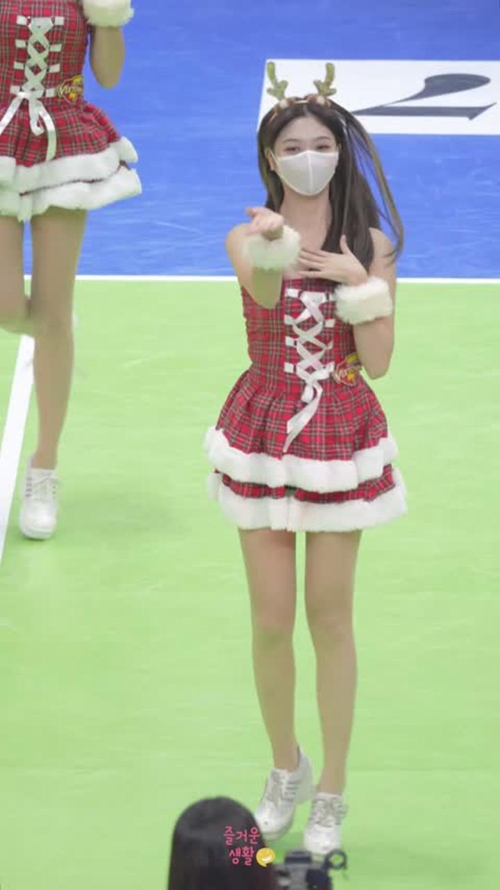 221223 치어리더 유수아 직캠 비디오 썸네일 이미지